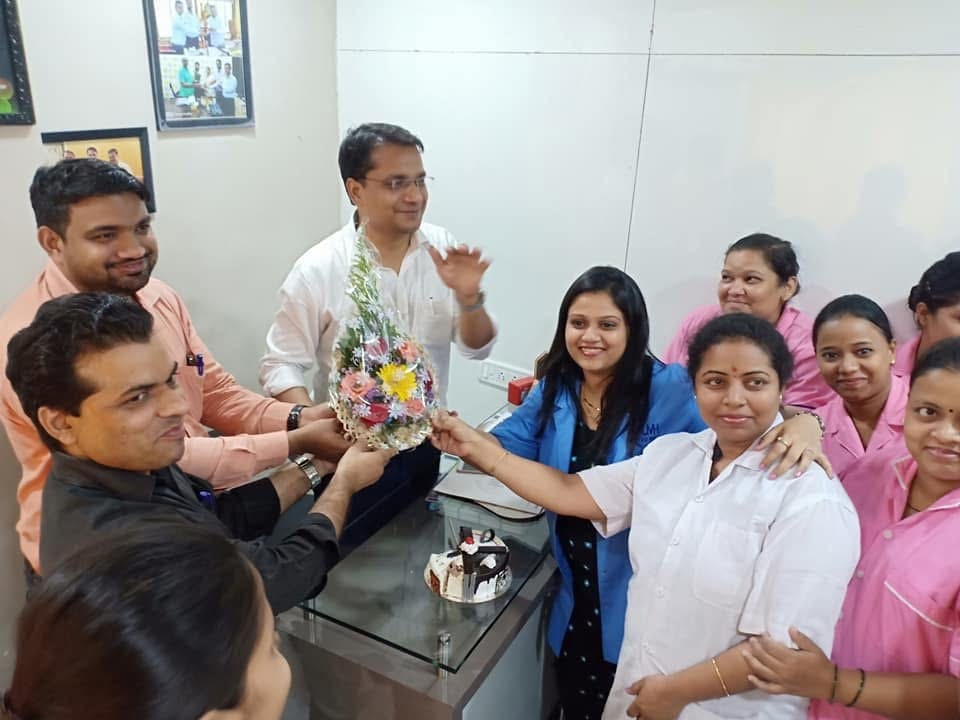 UMH doctors and nursing staff at the Nallasopara West branch